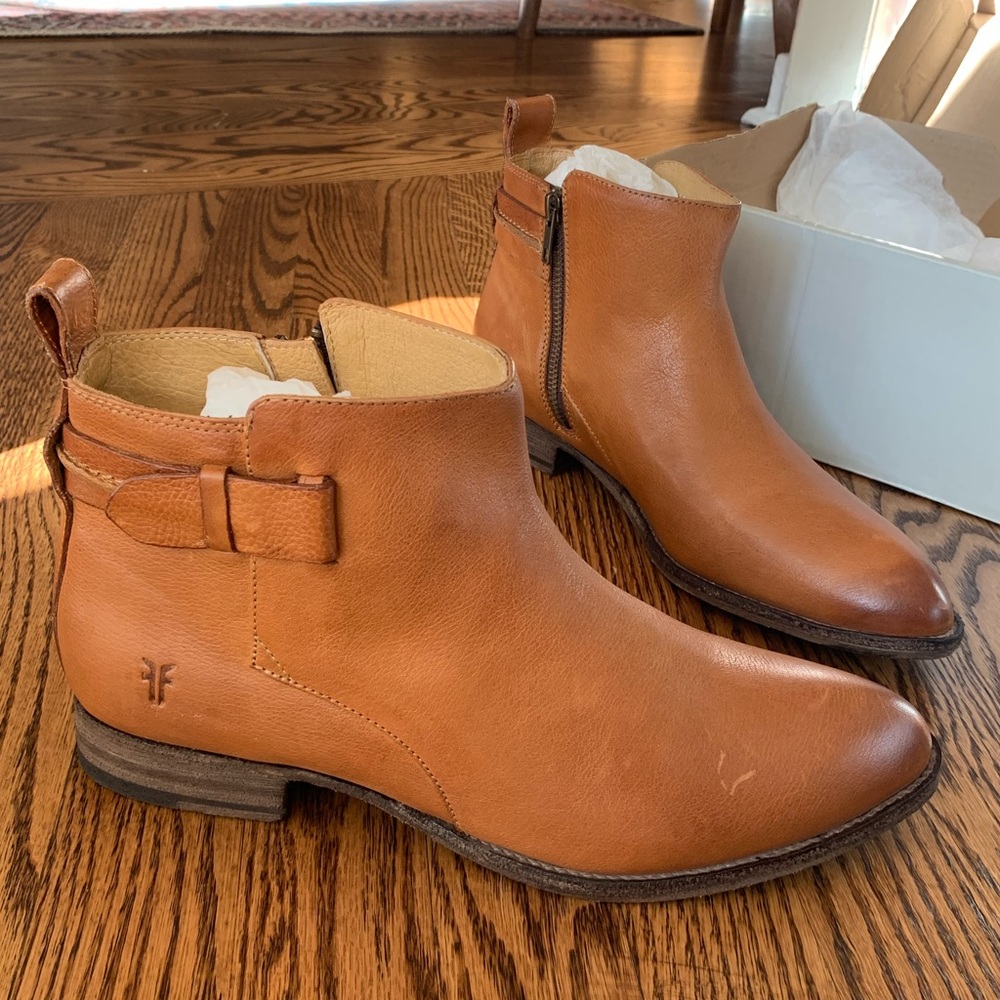 Frye Bella Booties